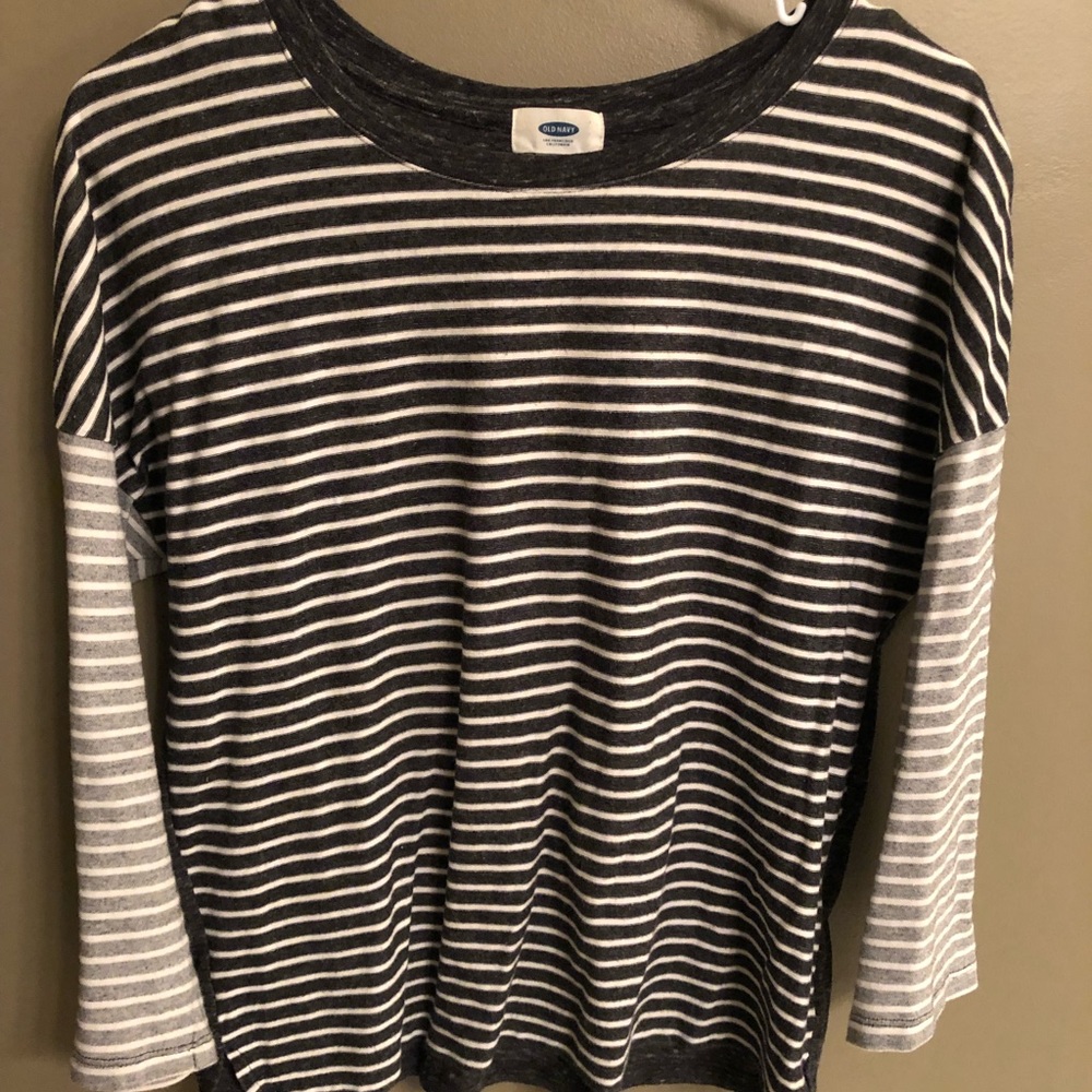 dark/light gray and white striped long sleeve